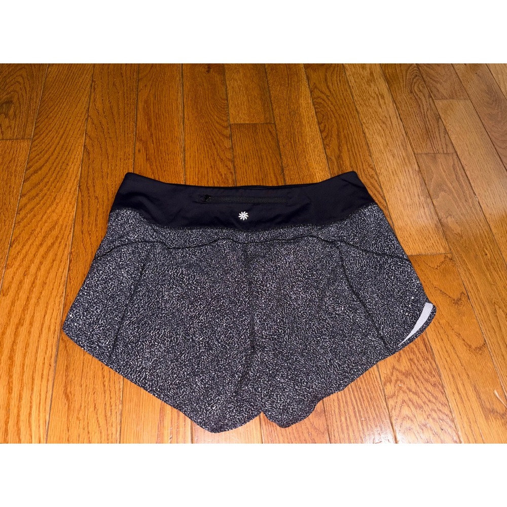 NWOT women's Athleta Run With It 3.5 Printed Short Black White Speckle Size S